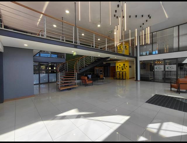 149M² OFFICE TO LET IN HURLINGHAM